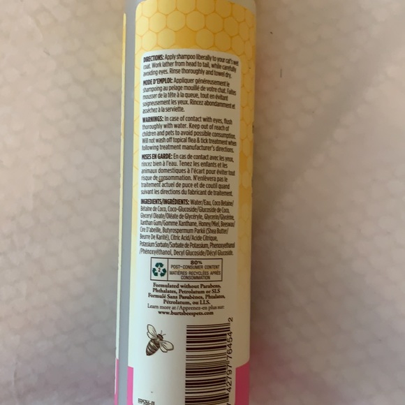 Burts Bees Cat Shampoo - Picture 2 of 2